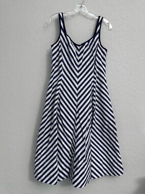 Talbots Shoreline Navy/White Cotton Canvas Chevron Striped Midi Dress Sz 10